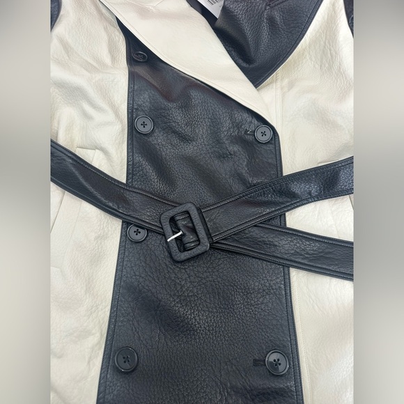 NWT Ronny Kobo Baylor Faux Leather Trench Coat. Size Large. - Picture 14 of 15